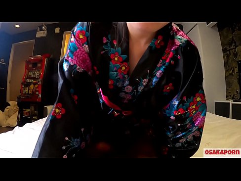 ❤️ 年轻的COSPLAY女孩喜欢性爱到高潮，在女骑手和口交的喷水。亚洲女孩与毛茸茸的阴户和美丽的乳房在传统的日本服装在业余视频显示自慰与他妈的玩具。樱花3 OSAKAPORN. ❤️❌ Porno fb