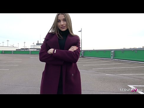 ❤️ 德国侦察员是一个梦想触摸斯蒂尔，停车场告诉和性感的钱 ❤️❌ Porno fb